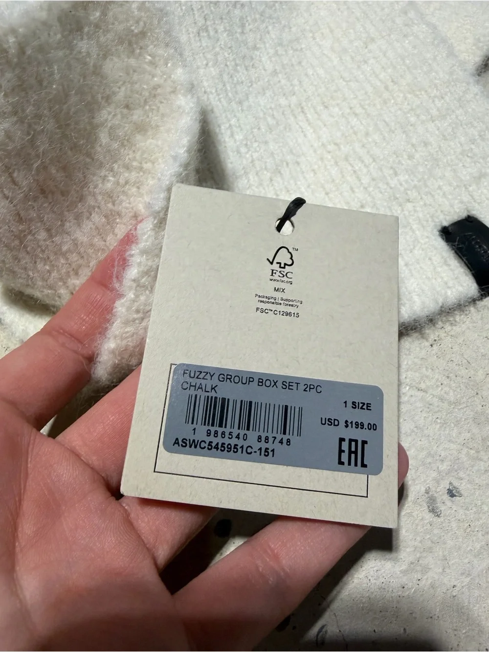 All saints NWT fuzzy Soft White Knit Scarf MSRP$199